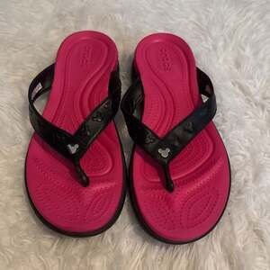 Disney Mickey Mouse Crocs Sandals‎ Flip Flops Women Size 10 Pink